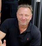 Porträt von Peter Schabert